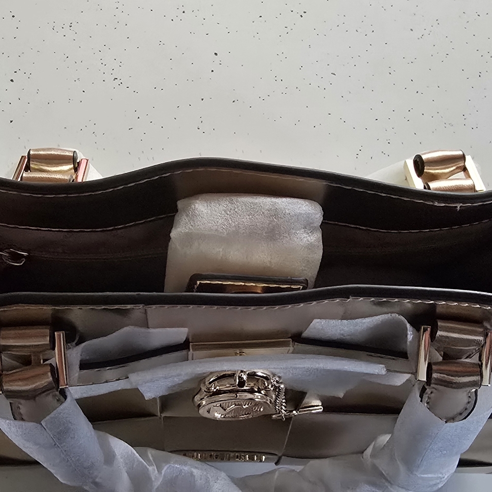 Michael Kors Metallic Gold Tote Bag HAMILTON - Picture 6 of 7